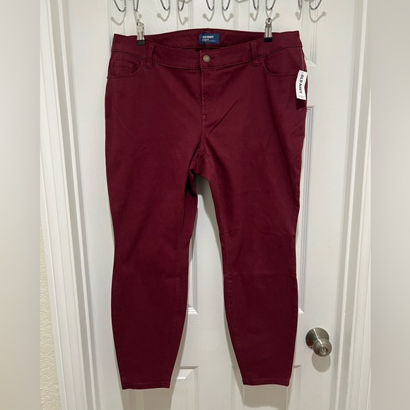 Old Navy Denim - New Old Navy 20 plus Deep Red Pants